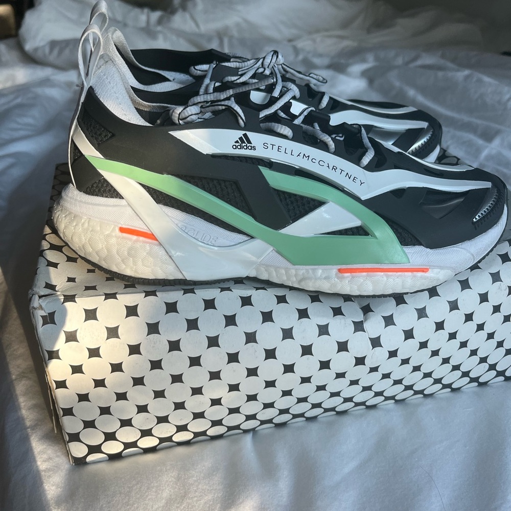 Adidas Stella McCartney size 8